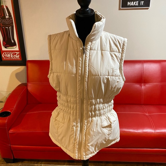 Maxim Studio Vest New Without Tag - Picture 2 of 9